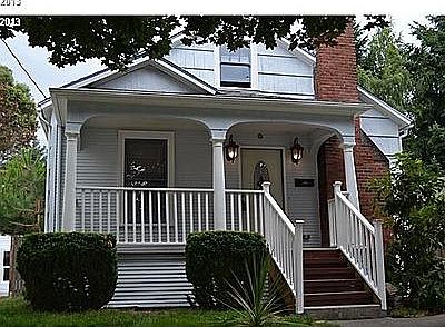 2nd image of 5934 N Borthwick Ave