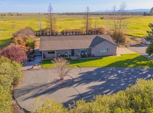 19845 Meadow View Rd, Red Bluff, CA 96080