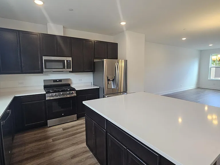 6429 Main St #0 — Photo 25