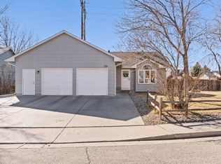 998 S Edinburgh Dr, Loveland, CO 80537