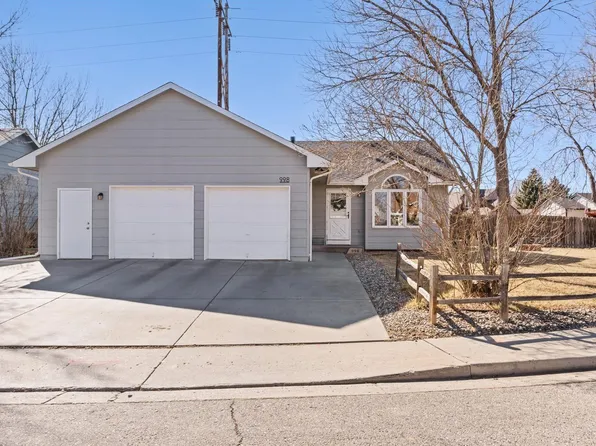 998 S Edinburgh Dr, Loveland, CO 80537