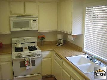 5th image of 12115 Valleyheart Dr Unit 4