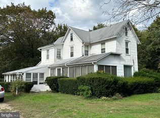 553 Church Rd, Sicklerville, NJ 08081