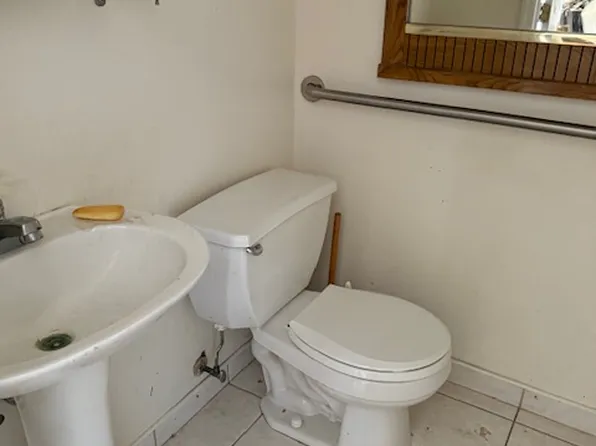 22 Ragazzi Lane image 5 of 15