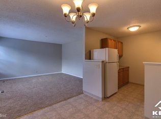 1918 S Hiram Ave, Wichita, KS 67213