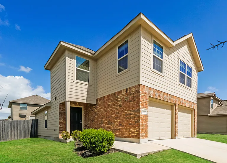 4911 War Horse Dr — Photo 3