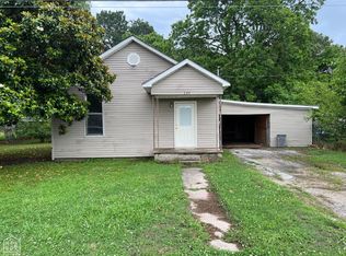 201 School St, Bay, AR 72411