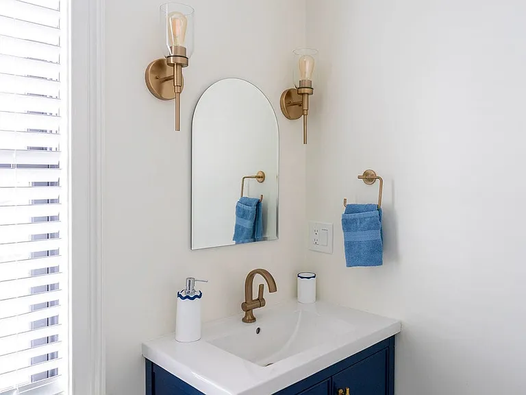 7.9 Dearborn St #2 — Photo 13