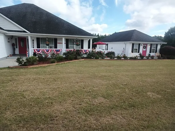 136 Oak Forrest Dr, Adel, GA 31620