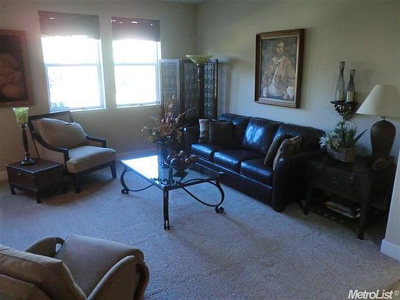 5th image of 2379 McNary Way