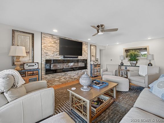2nd image of 386 Waters Edge Dr #2B-33-2B