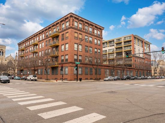1910 S Indiana Ave APT 421, Chicago, IL 60616