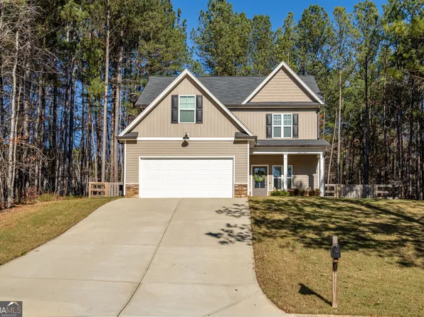 81 Roundtree Ct, Dallas, GA 30132