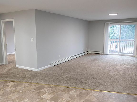 5th image of 7 Lancelot Court #16