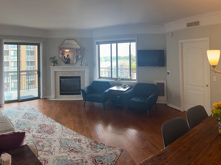 901 N Monroe St #916 — Photo 17