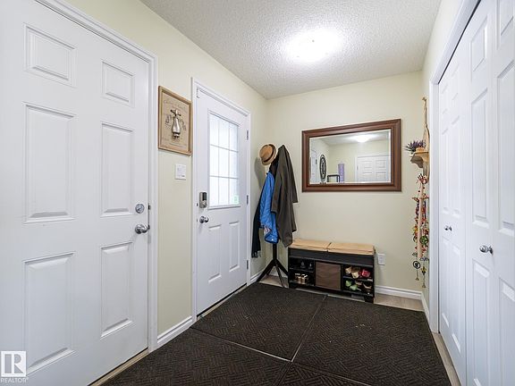 2nd image of 3444 Weidle Way SW