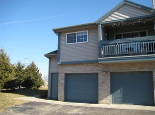 2406 Windward Blvd UNIT 201, Champaign, IL 61821