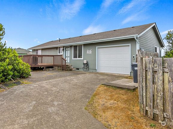 2nd image of 968 Wawona Avenue SE