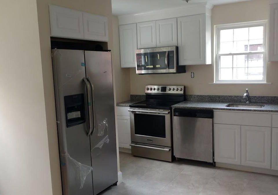 1st image of 843 N Abingdon St
