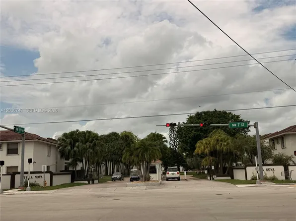 10875 NW 7th St APT 11-36, Miami, FL 33172