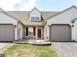 20 Sedum Ct, Manchester, PA 17345