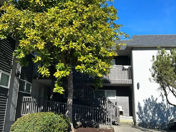 5900 SW Admiral Way, 5900 SW Admiral Way Unit 2A, Seattle, WA 98116