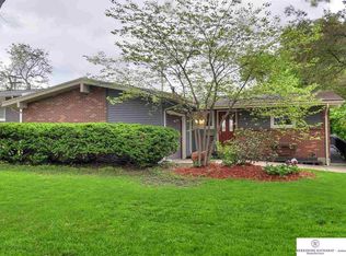 9638 Ohio St, Omaha, NE 68134