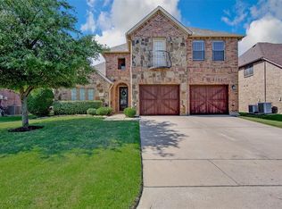 1812 Empire Cir, Arlington, TX 76002