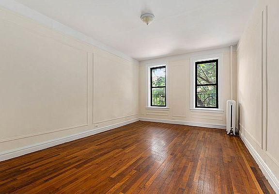 3rd image of 15 Seaman Ave APT 1G