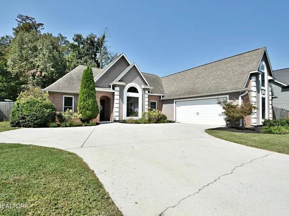 2332 Winners Dr, Knoxville, TN 37920
