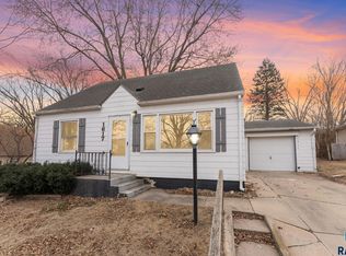 1617 E 25th St, Sioux Falls, SD 57105