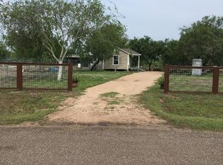 33990 Mesquite Bean Dr, Los Fresnos, TX 78566