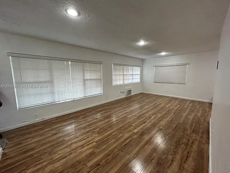 7920 East Dr #14 — Photo 9