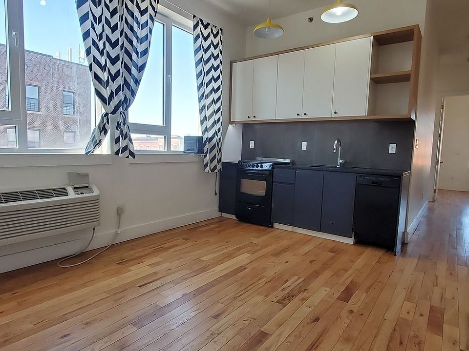 1st image of 185 Thomas S Boyland St #3H