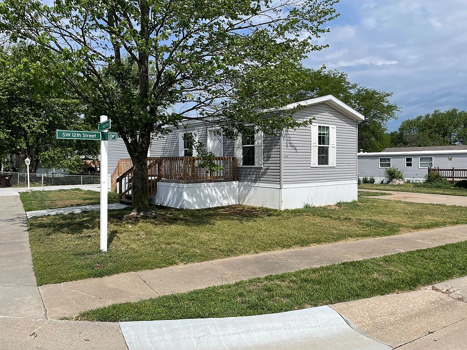 1st image of 1440 W Plum St #125