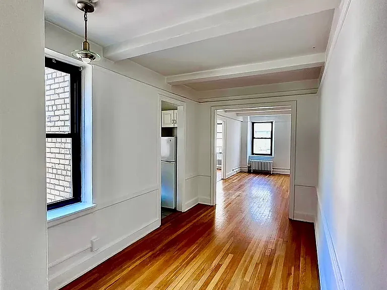 117 E 77th St #5D — Photo 1