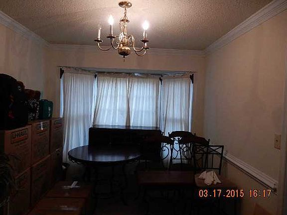 3rd image of 1256 Petworth Ln