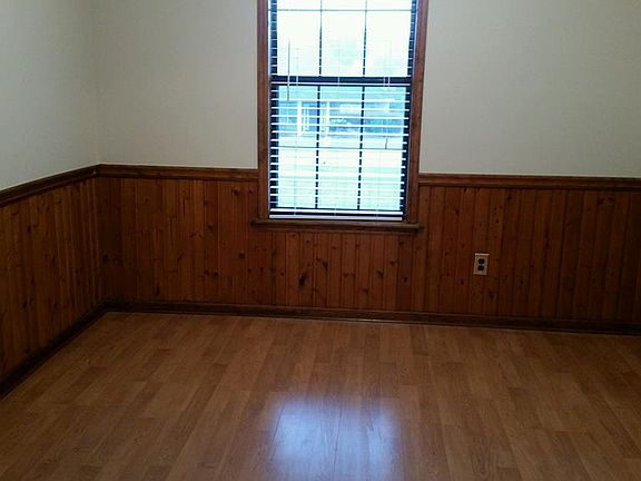 3rd image of 4081 Northlake Dr