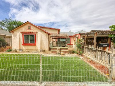 221 E F St, Tehachapi, CA, 93561