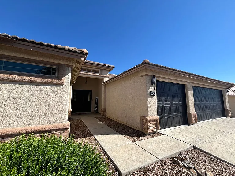 3263 Red Leaf Ln — Photo 2