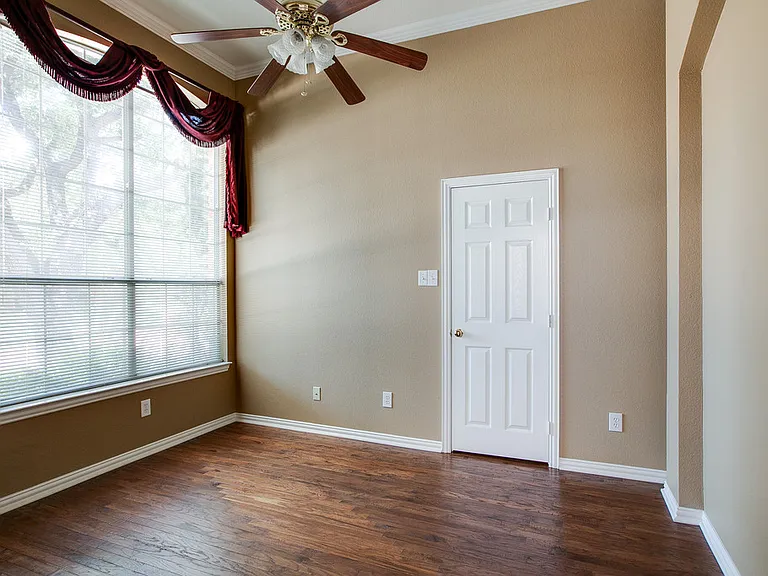 2221 Briary Trace Ct — Photo 20