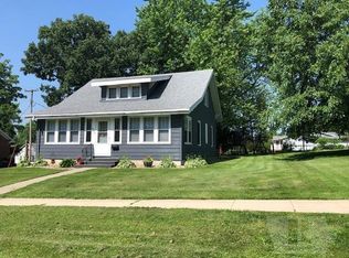502 S Broadway St, Toledo, IA 52342