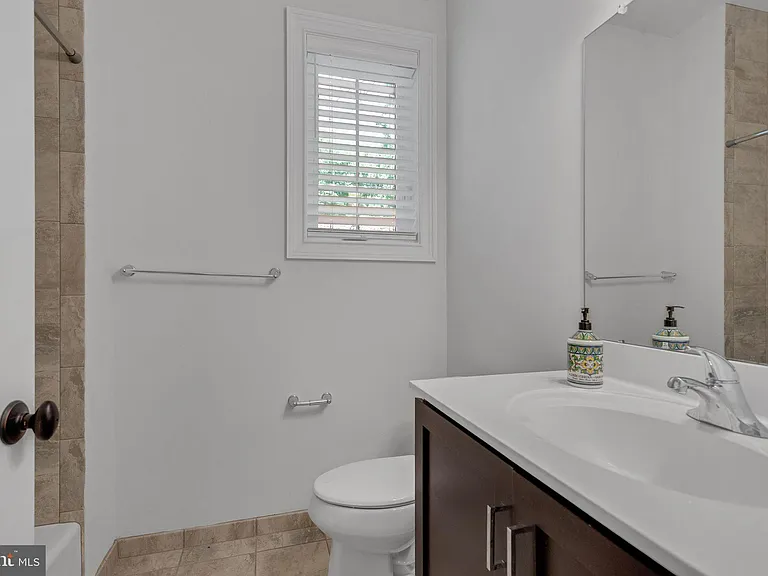 17 Grey Ct — Photo 30