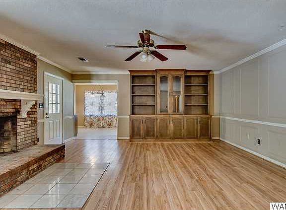 4th image of 4834 Peartree Ct