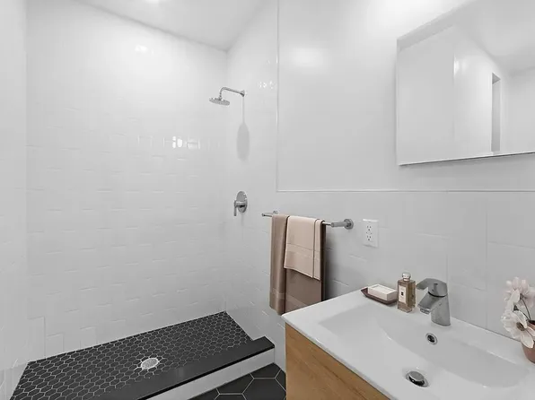 27 Saint Marks Place image 5 of 14