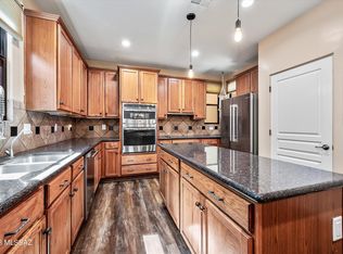 394 E Cedarvale Rd, Tucson, AZ 85704