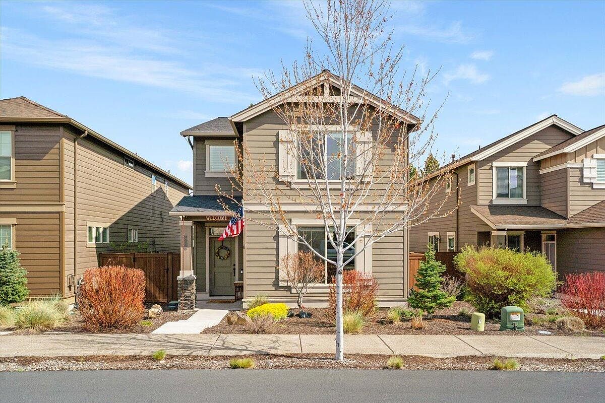 20856 Gateway Dr, Bend, OR 97702 | Zillow