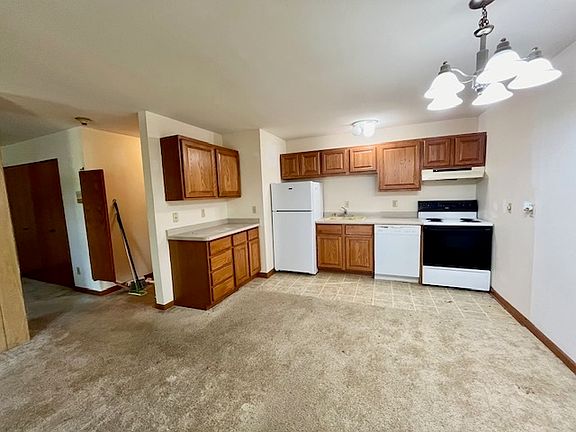 2nd image of 201 & 213 W Beltline Hwy #17084296