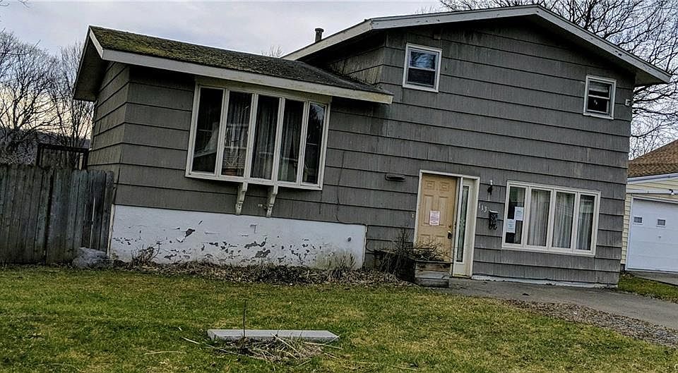 1st image of 113 Maywood Dr