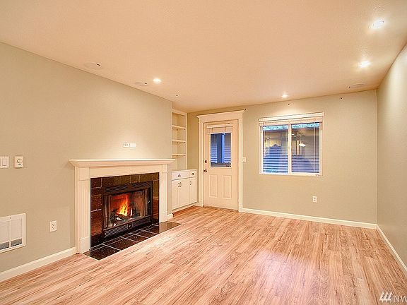 3rd image of 13209 Newcastle Way APT A106
